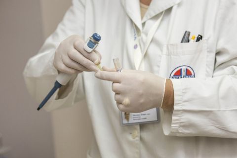 В России зарегистрировали первую отечественную вакцину для взрослых от коклюша, дифтерии и столбняка