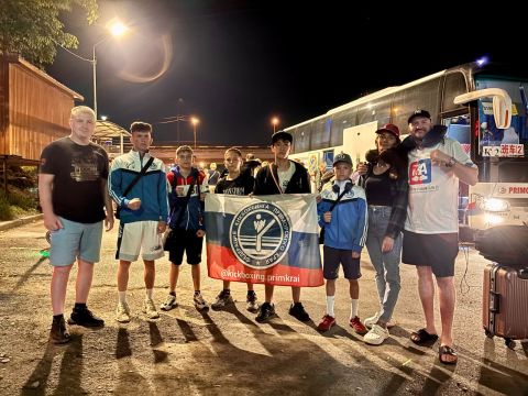 Приморские кикбоксеры отправились на международный турнир в Китай