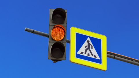 Перенастройка светофоров пока не спасает Владивосток от дорожных заторов