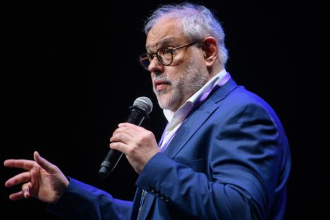 Хазин: США хотят передать под контроль России половину Европы