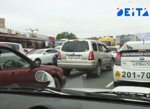 Мини-блэкаут породил большие пробки во Владивостоке