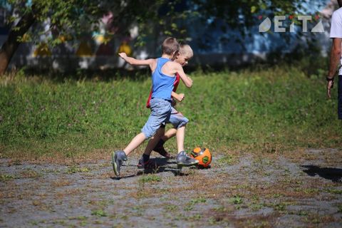 Подрядчика-халтурщика из Приморья будут судить за незакреплённые ворота на спортплощадке