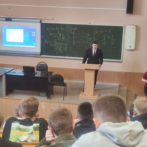 Хабаровские энергетики пригласили студентов работать в ДРСК