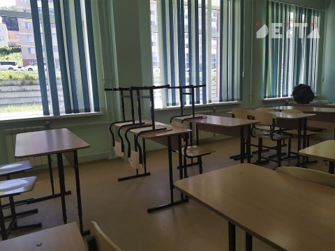 Разрушающаяся школа в центре Владивостока заинтересовала следователей