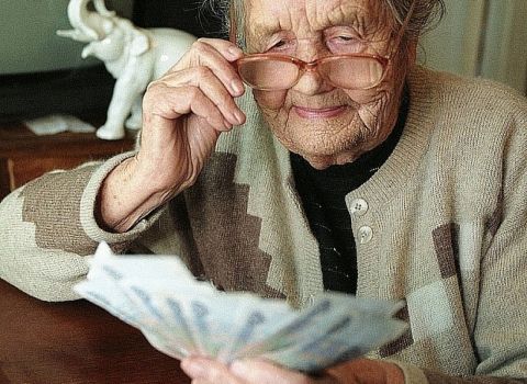 Дополнительную пенсию предложили выплачивать россиянам