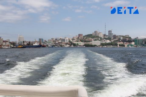 Суд признал недействительным условие аренды судна «Путятин»