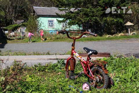 Полиция разбирается с дракой на детской площадке в приморском посёлке