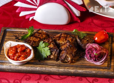 Очередное нелегальное кафе сносят во Владивостоке