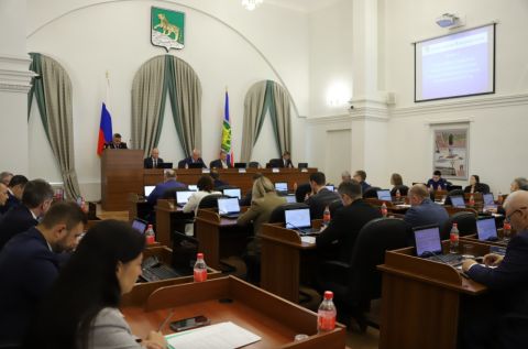 Дума Владивостока утвердила отчет о бюджете 2024 и поддержала ключевые инициативы
