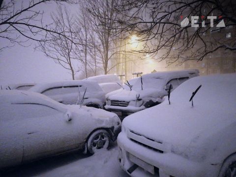 Автоэксперт дал водителям советы по подготовке авто перед холодами
