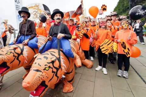 Владивосток отметил День тигра грандиозным шествием и праздником