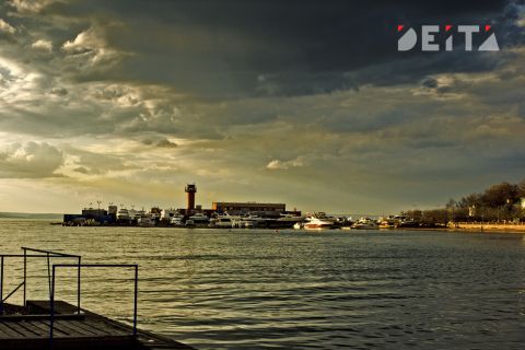 Катамараны на набережной Владивостока оказались нелегальным бизнесом мигрантов